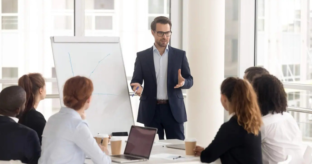 5+ Best Digital Marketing Schools and Training Providers Today